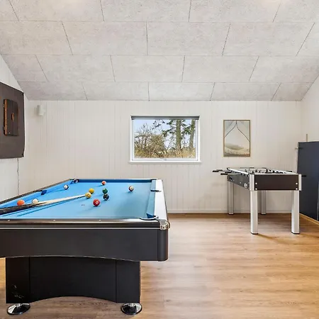 別荘 Lovely In With Sauna オテルプ